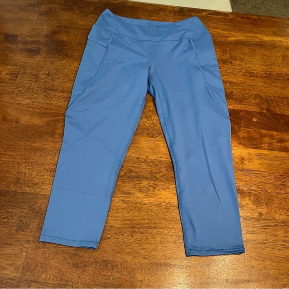 Hylete leggings blue size medium cropped - Picture 1 of 10